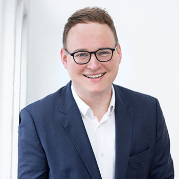 Herr Tim Ermer
